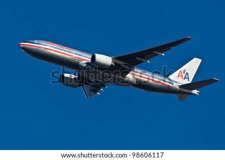 NEW YORK - MARCH 16: a Boeing 767 American Airline approaches JFK in New York, USA on March 16, 2012. American Airline is on of the oldest American airlines and one of the biggest in the world