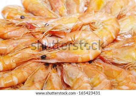Tidy shrimp in the dish, closeup of Chinese dishes