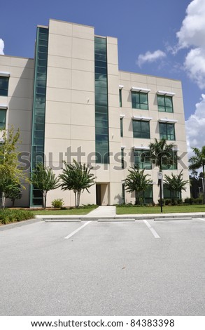 Exterior of a modern hospital in Naples, Florida
