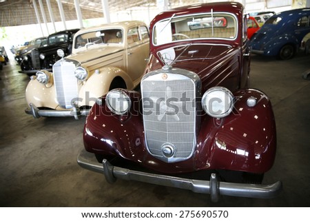 NAKHONPHATHOM-THAILAND-May 2 : The old and vintage cars show in Jessada Technique Museum on May 2,2015 Nahkonprathom Province, Thailand