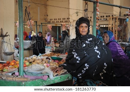 HARGEISA, SOMALIA - JANUARY 8, 2010:   The city market. Much of the population lives in poverty.  Hargeisa - the largest city in Somaliland,capital of  unrecognized state of Somaliland.