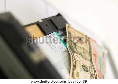 payment with credit card and cash, card recording machine
