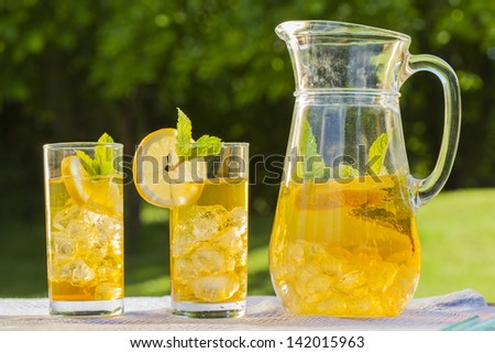 cold summer drinks in garden