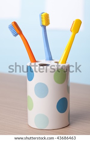 color toothbrushes