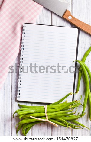 the blank recipe book with green beans