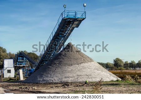The conveyor belt of sand in gravel pit