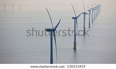 Offshore wind turbine farm