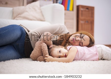 Little nap during the day for tired mother and baby