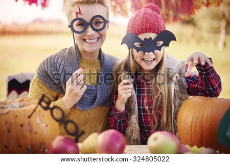 Mom, these masks are really funny