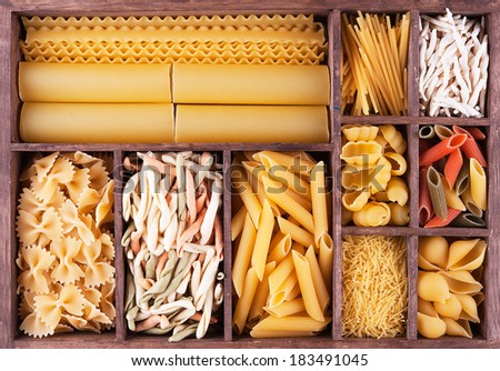 Big Italian pasta collection in wooden box