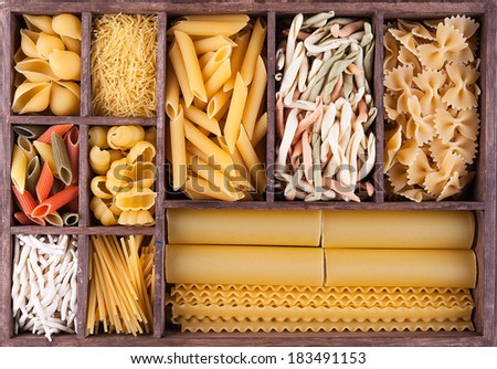 Big Italian pasta collection in wooden box