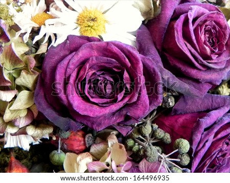 Dried flowers bouquet with three velvet roses dominating/Dried flowers bouquet