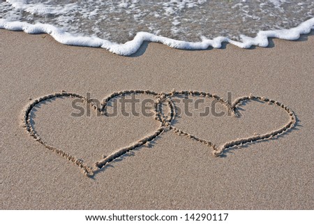 heart-sand-white-love has