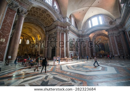 VATICAN - CIRCA SEPTEMBER 2015: Interior of the Saint Peter Cathedral in Vatican in Rome, Italy. St. Peter\'s Basilica until recently was considered largest Christian church in the world.
