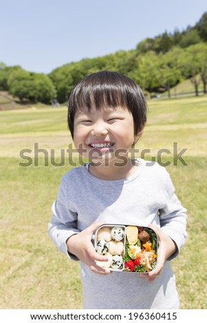 Children with and happily lunches mother hand view chestnut