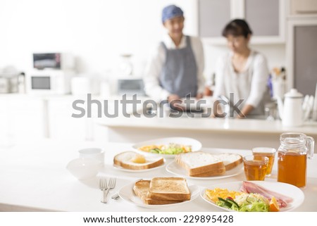 Kitchen to prepare the breakfast family