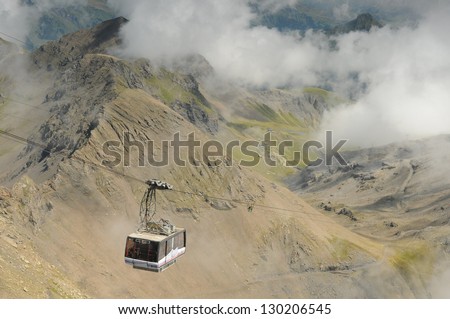 Cable car from above on the mountain Schilthorn, Switzerland