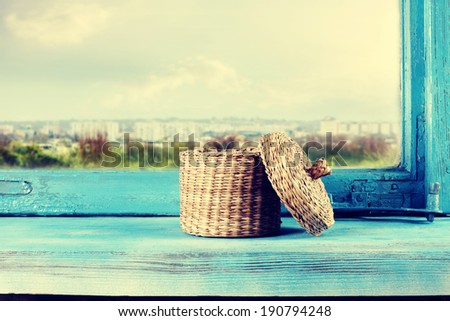 wooden basket and sill of wood