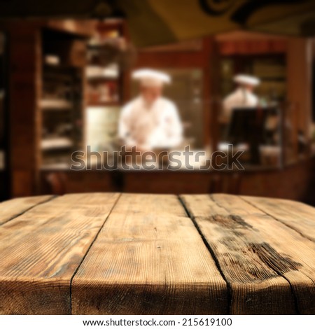 table of wood in shabby chic in kitchen