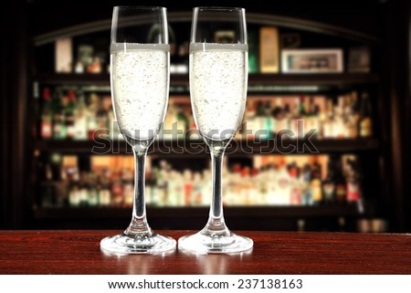 glasses of champagne and bar
