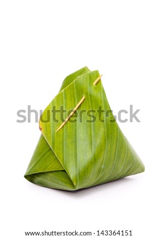 thai dessert packing with banana leaf