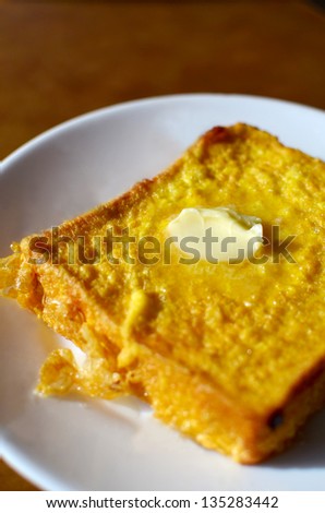 French toast with butter