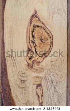 heartwood of oak board background