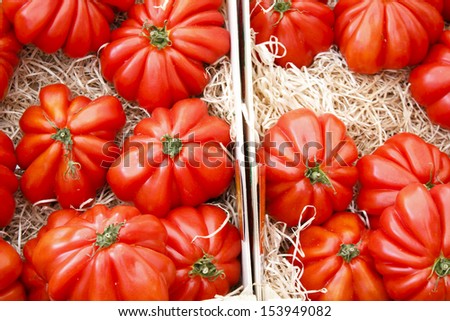 Beef heart tomatoes in wooden crates