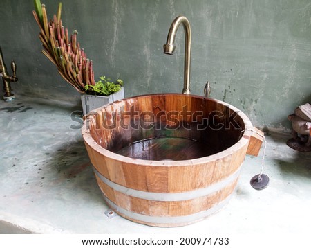 Wood sink