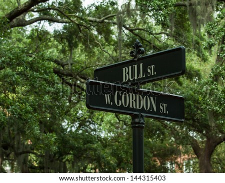 street sign in Savannah Georgia
