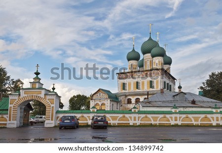 Resurrection Cathedral (1652-1678) in Tutaev, Yaroslavl region, Russia