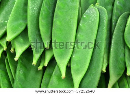 green pea pods background