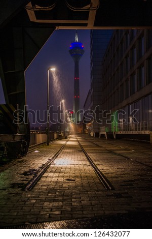 Landtag, Rainy night