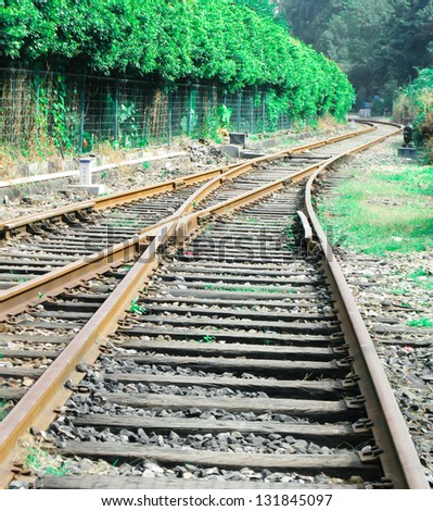 Cross extended rails