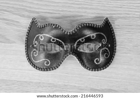 Masquerade mask in black and white