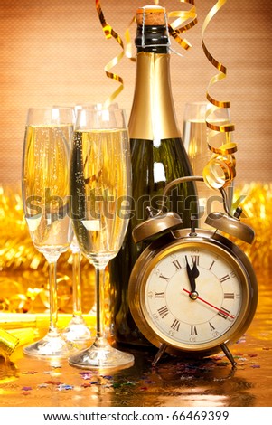 Happy New Year - Champagne and clock