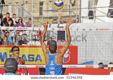 MOSCOW - JUNE 14: SWATCH FIVB Beach Volleyball World Tour: Moscow Final. Penggen Wu and Linyin Xu of China have won a gold medal, on June 14, 2010 in Moscow. Their USA opponents was Todd Rogers and Phil Dalhausser