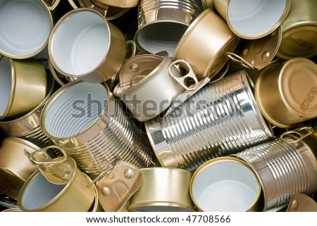 Various types of tin cans to be recycled