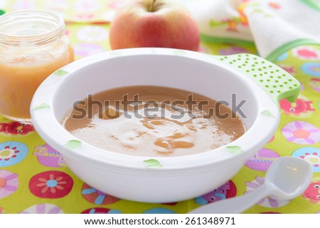 Apple puree in bowl