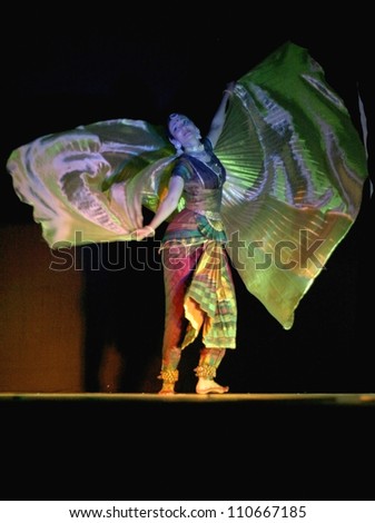 HYDERABAD,AP,INDIA-AUGUST 04:Bharatnatyam exponent Savitha sastry performs soul cages solo dance Theatre 0n August 04,2012 in Hyderabad,Ap,India.The life of the cosmos theme dance presentation.