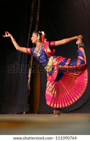 HYDERABAD,AP,INDIA-JUNE 16:Krihika performs bharatanatyam, a classicla indian dance form in Thyagaraya gana sabha in ICCR event on June 16,2012 in Hyderabad,Ap,India.