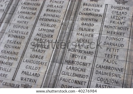 List the names of 558 French generals on the wall of Arc de Triomphe