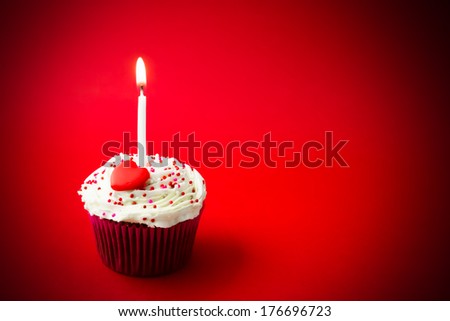 sweet little birthday cake sweet little birthday cake