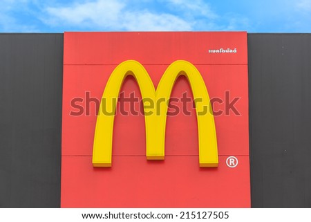 BANGPRAKONG, THAILAND - JUN 14: McDonal\'s Logo on Jun 14 in Motorway Rest Area.. It is the world\'s largest chain of hamburger fast food restaurants, serving around 68 million customers daily.