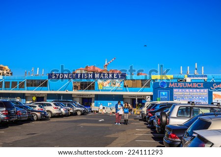 SYDNEY - MAY 16: Sydney Fish Market on May 16, 2014 in Sydney. The market is the world\'s third largest fish market which was established in 1945 by the government and was privatized in 1994.
