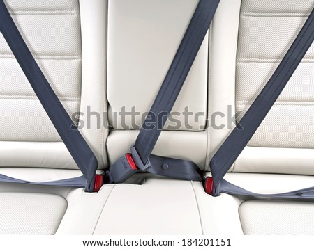 fasten seat belts in the car for your safety