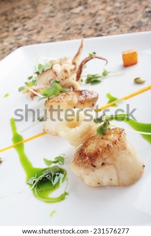 pan fried scallops plated meal appetizer starter