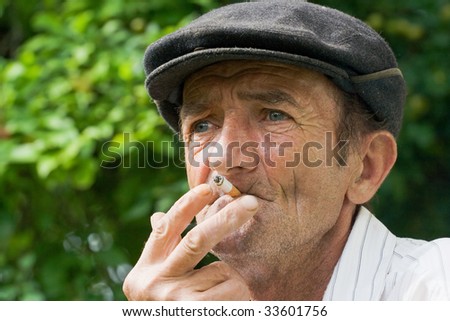 smoking old man