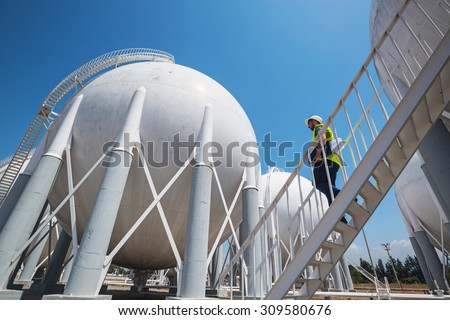 Liquefied Petroleum Gas tanks and Petrochemical Engineer