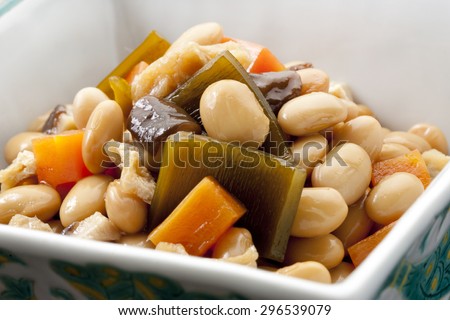 boiled beans, boiled dish, stewed